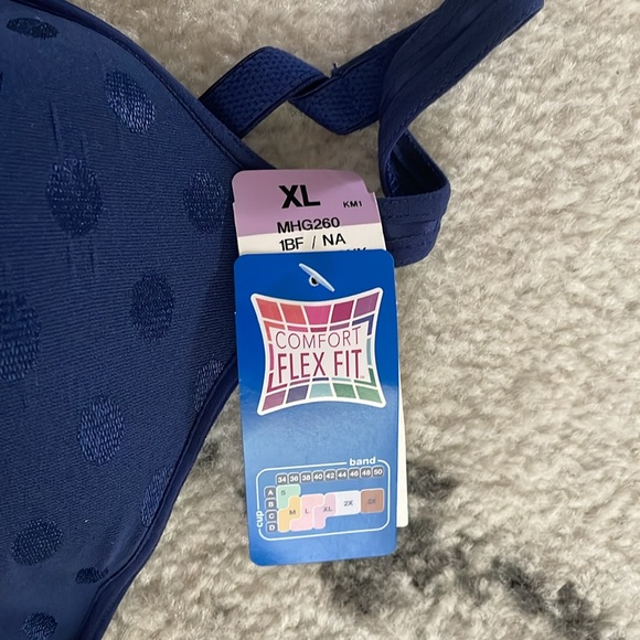 NWT bras - Picture 2 of 6